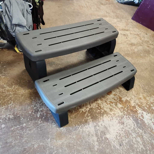 Trailer stairs