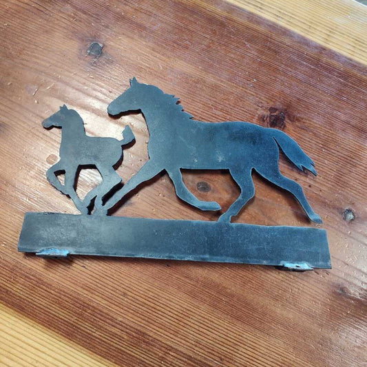 Mail box topper