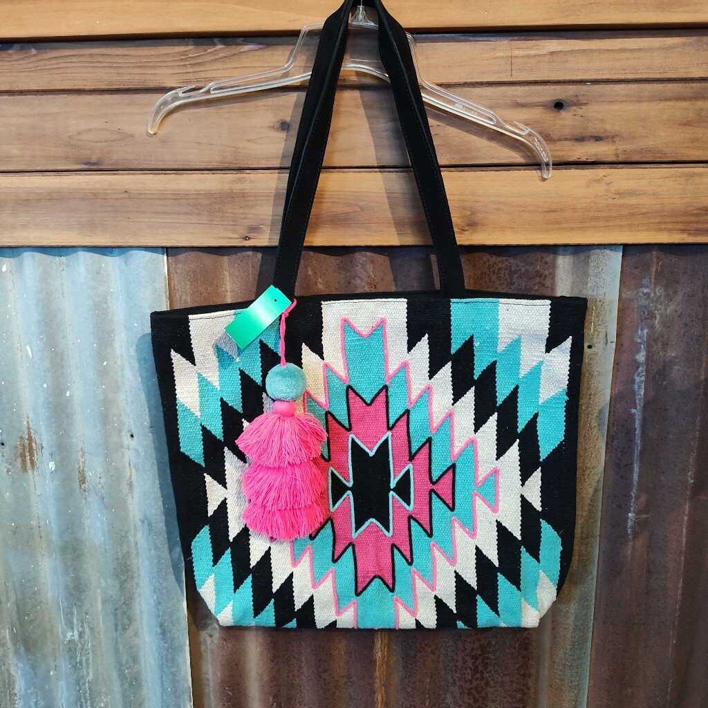 Meet me in Montana XL tote