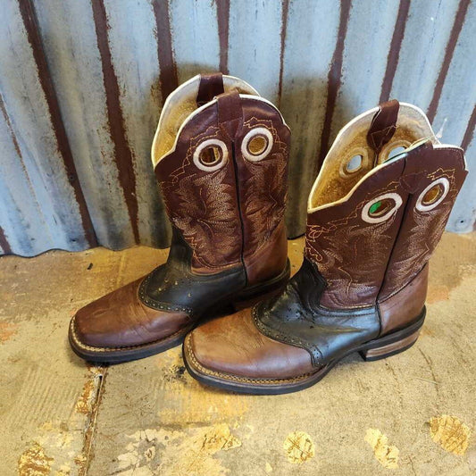 Pull on boots- ladies