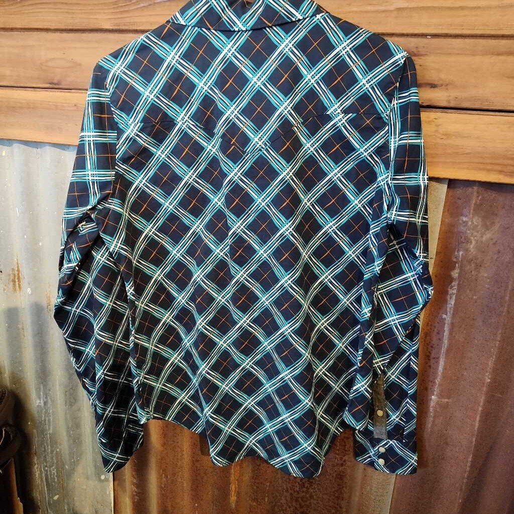 Ladies button down and long sleeve