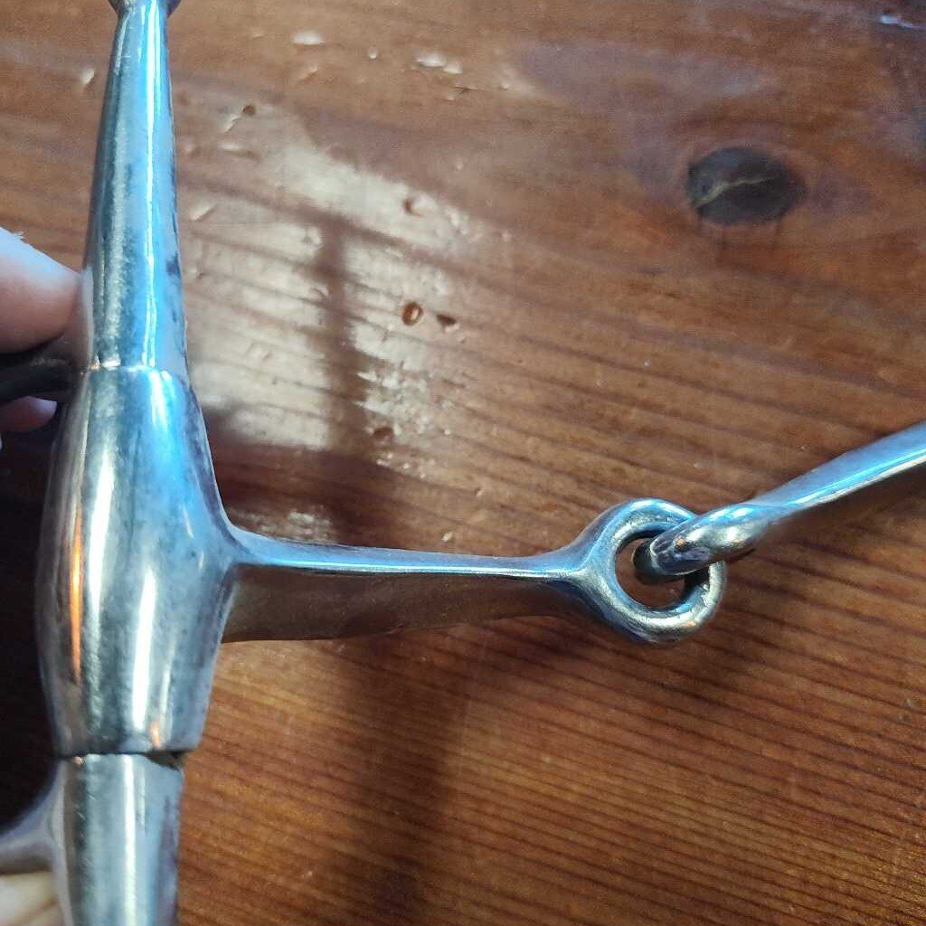 Full Cheek Triangle snaffle
