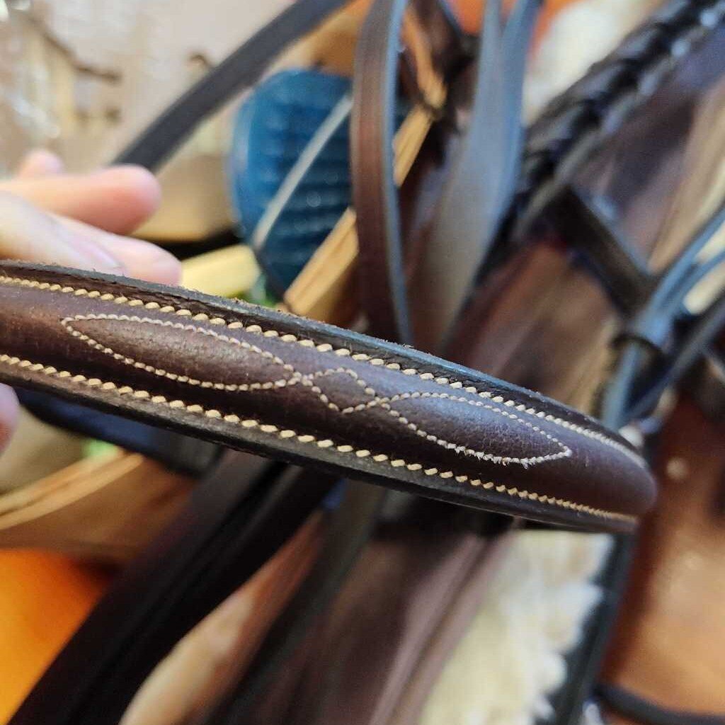Raised/ fancy stitched