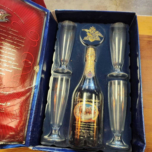 Vintage gift box