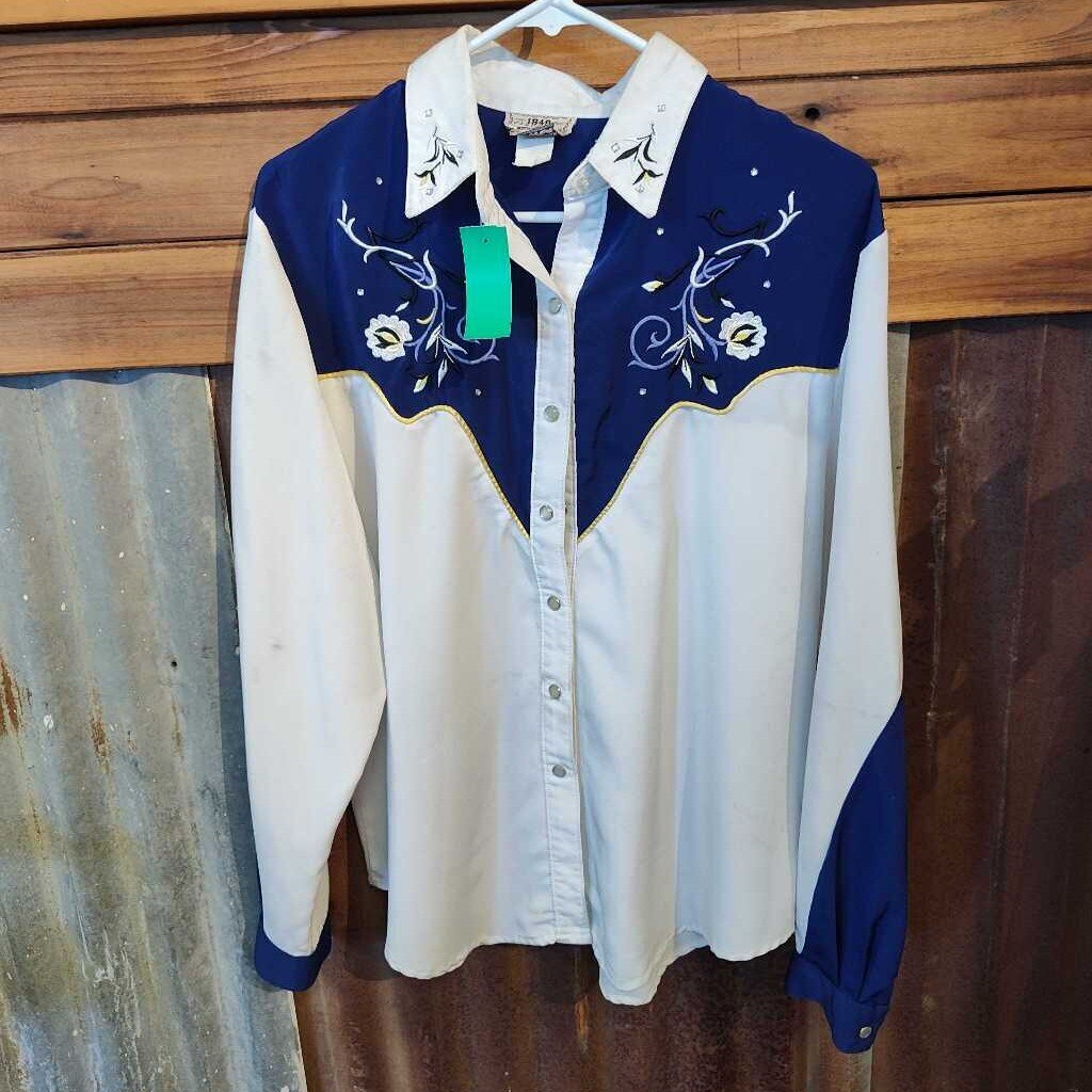 Long sleeve snaps- Embrodary