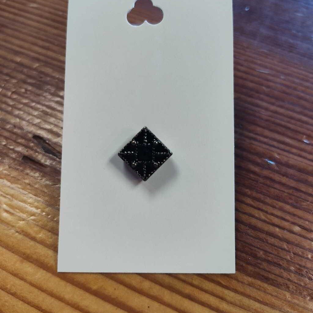 Stock pin- gem details