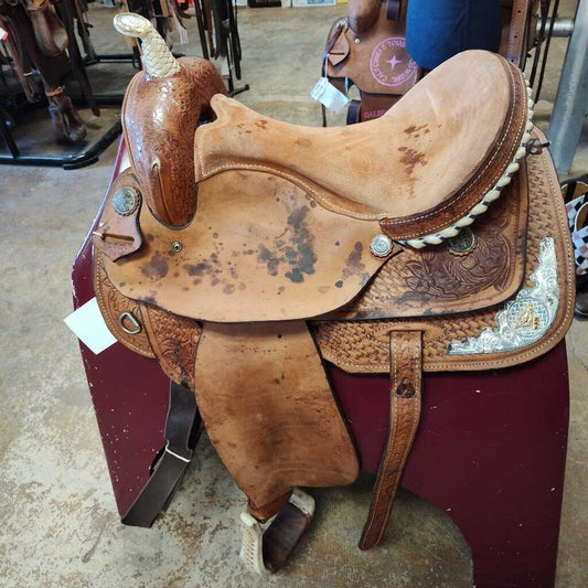 Barrel saddle