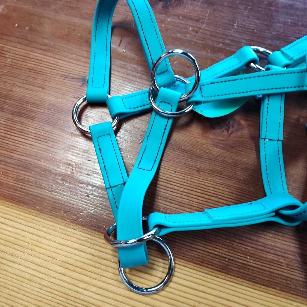Biothane pack halter with attachment