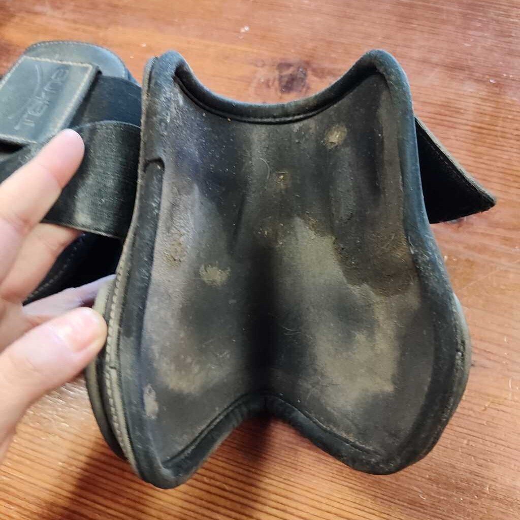 Fetlock boots