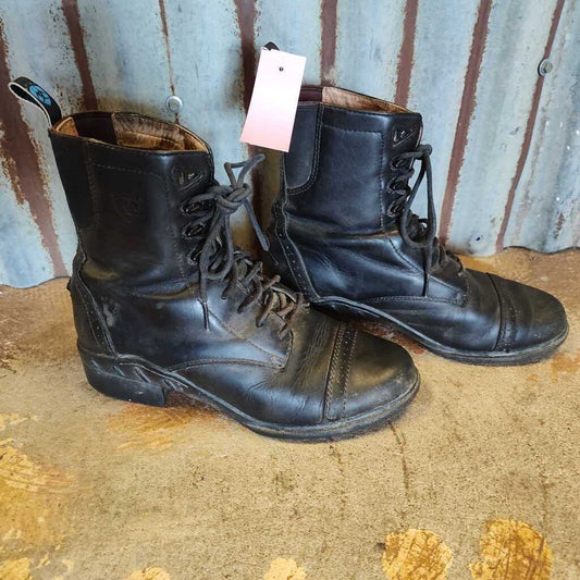 Ladies- lace up paddock boots