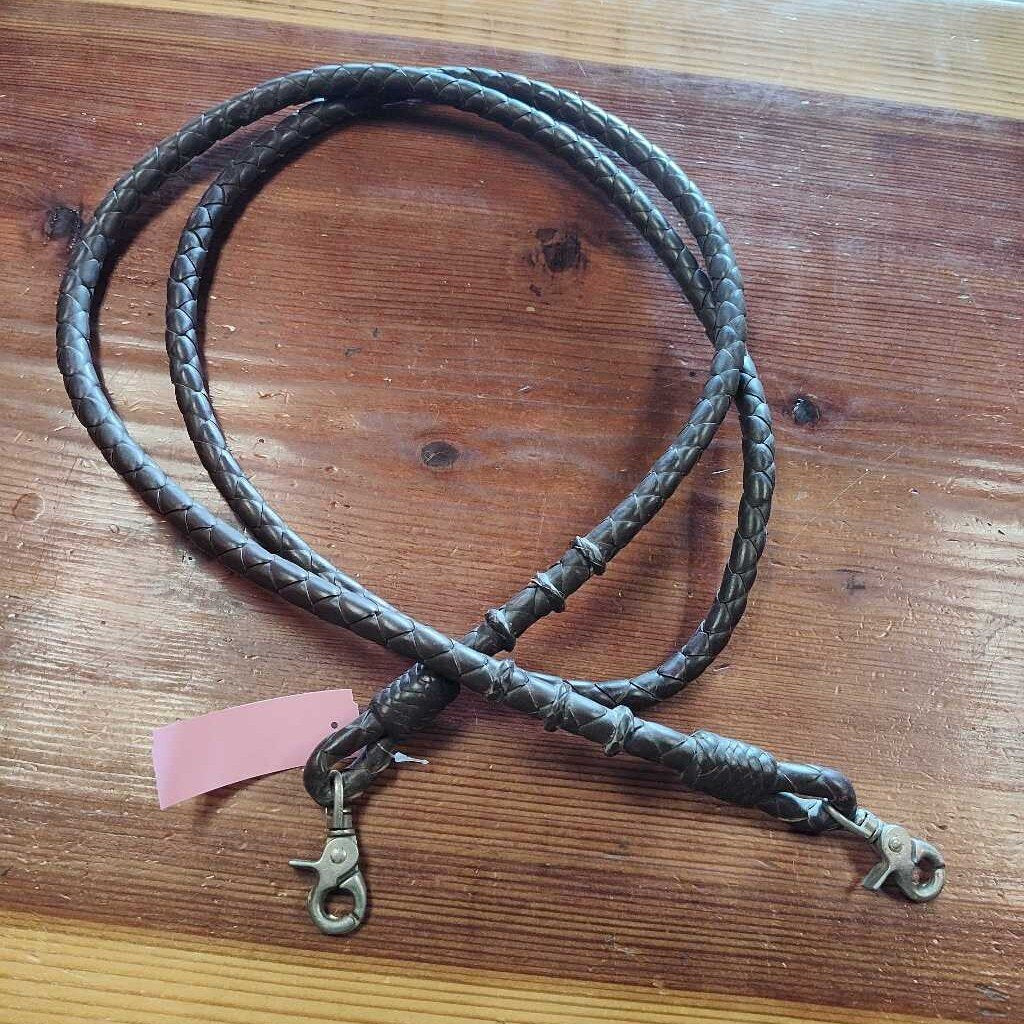 Braided leather single loop reins