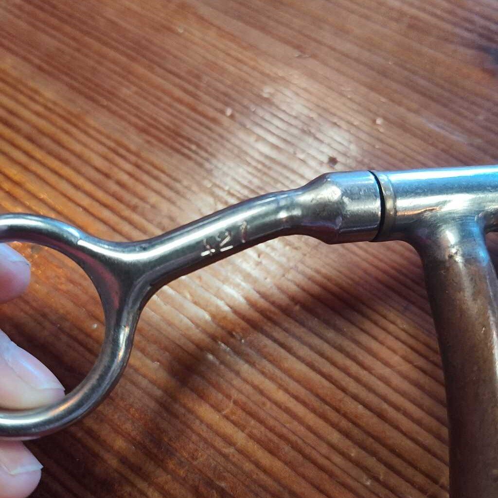 Short shank comfort mouth