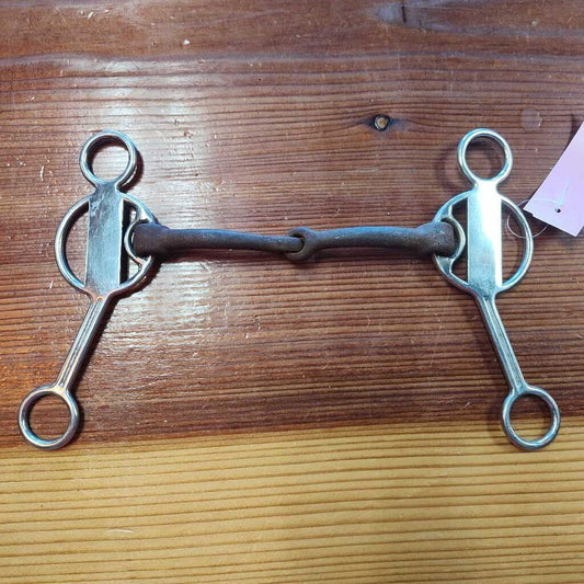 Snaffle with longer shank