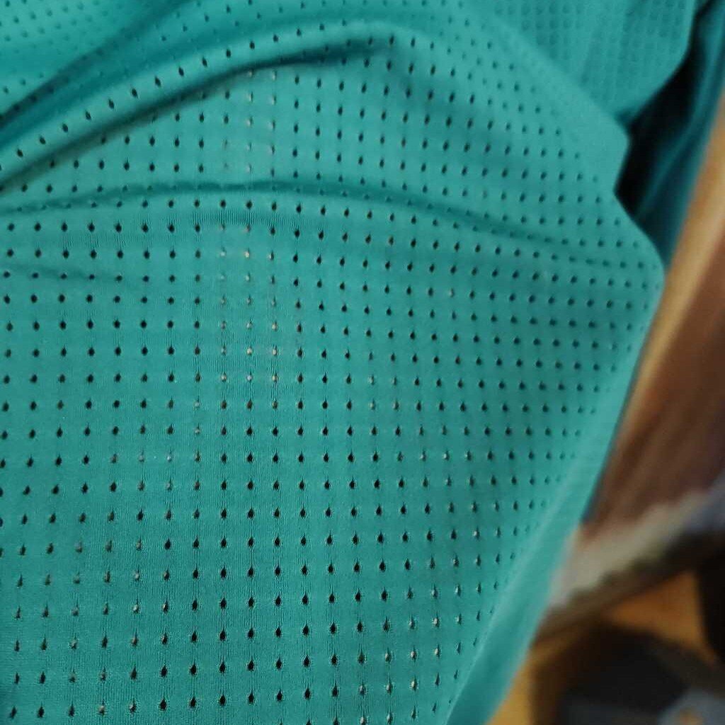 Very breathable Long sleeve