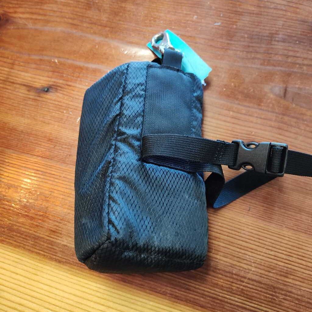 Water bottle holder