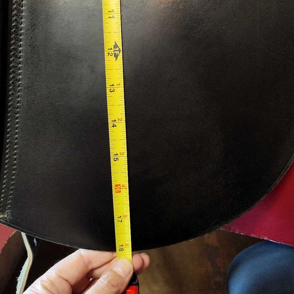 Great starter Dressage saddle