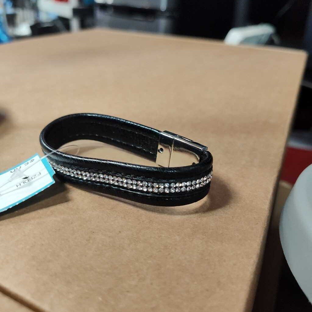 Bracelet- magnetic- stones