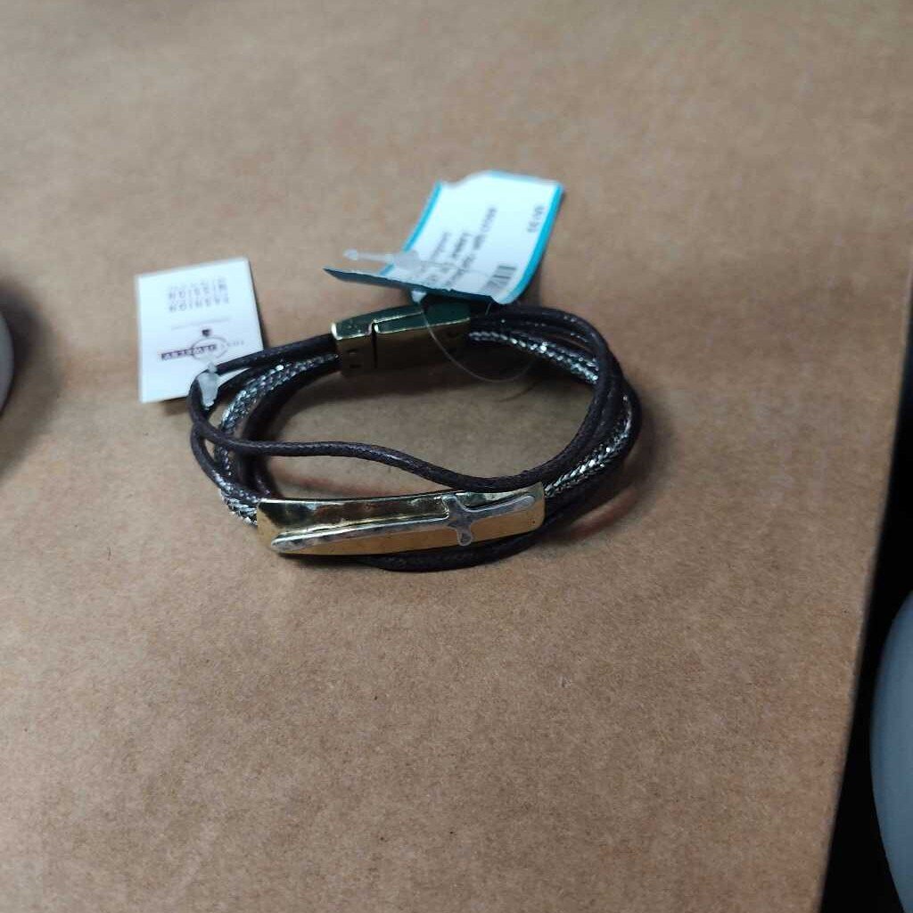 Bracelet-magnetic- with cross