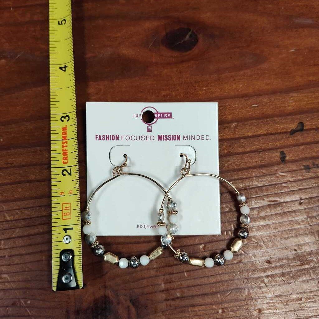 earrings- Round dangle