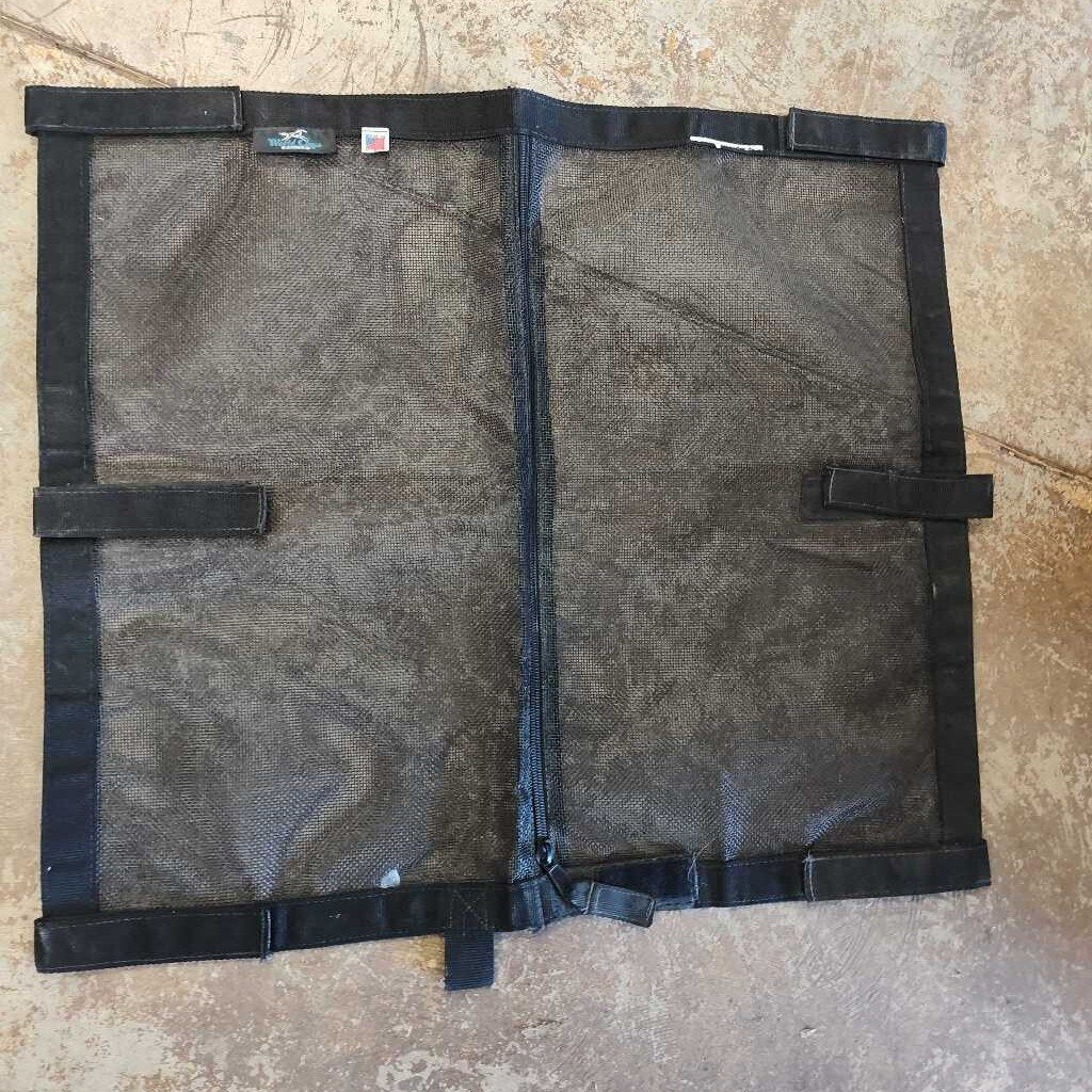 Trailer window screen- velcro