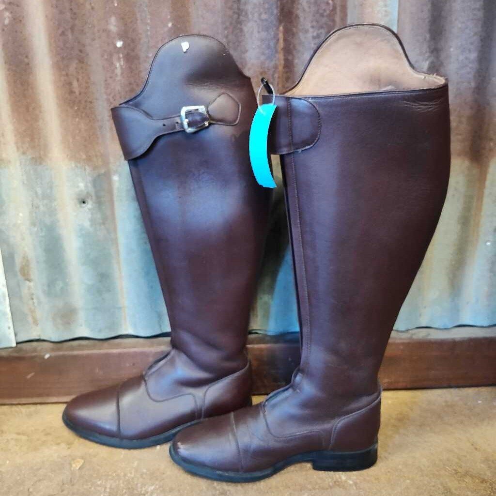 Front Zip tall boot