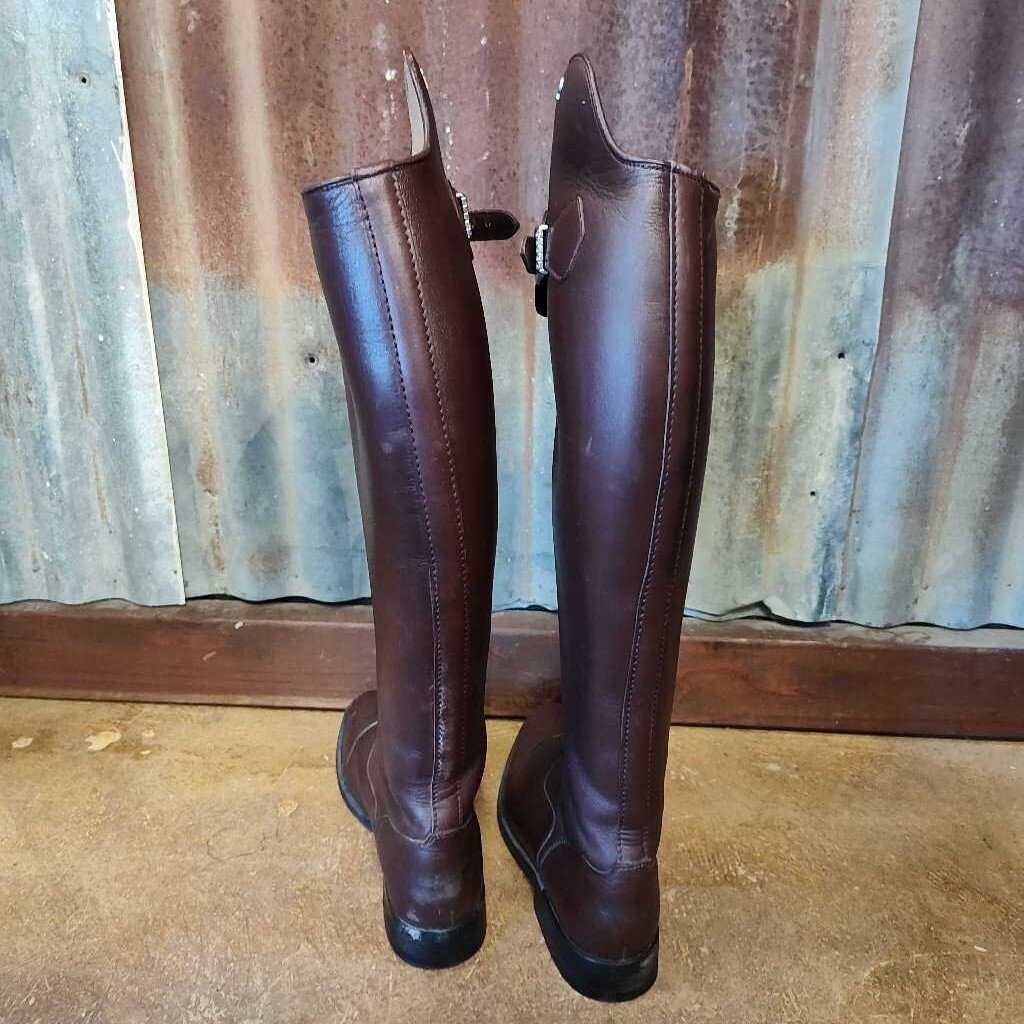 Front Zip tall boot