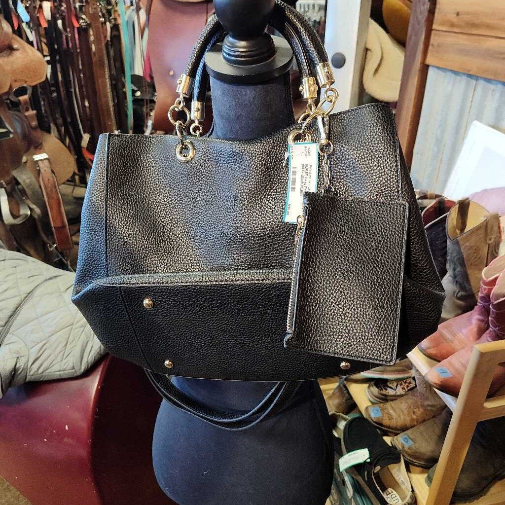 Pebble leather purse