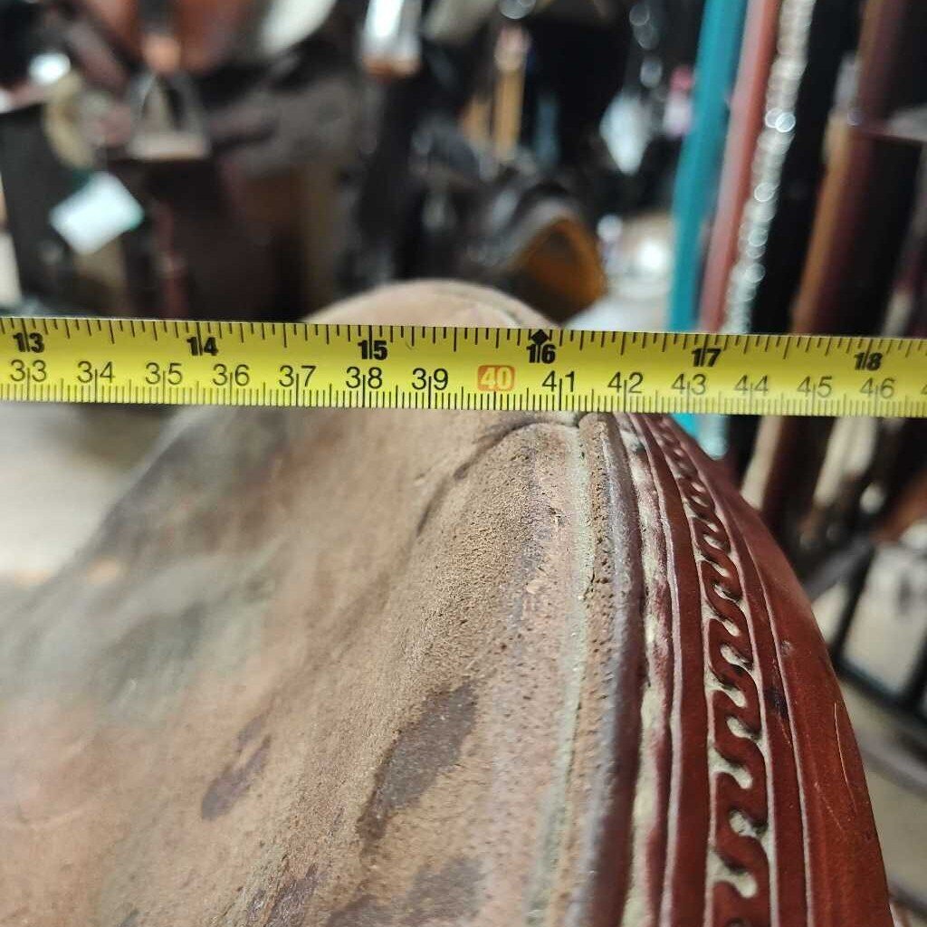 Roping saddle- set