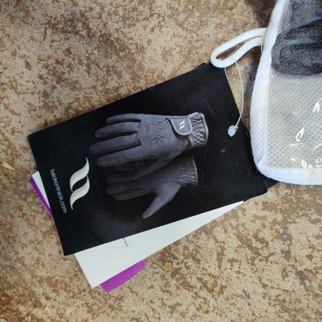 New- Riding gloves