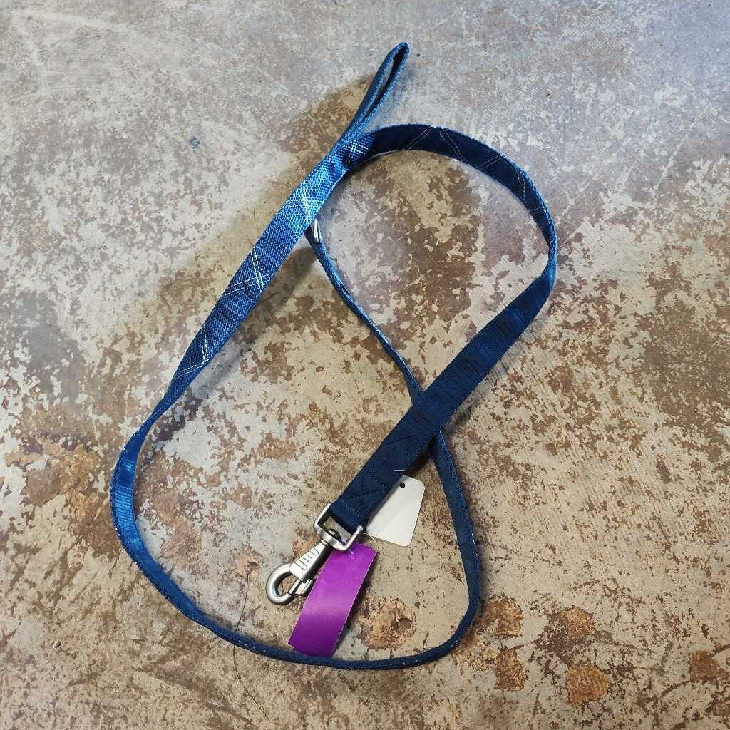 Dog leash