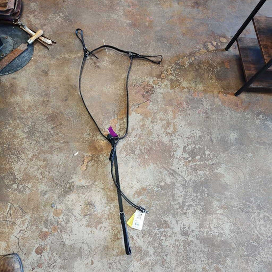 Breastcollar- Plain with running attachment