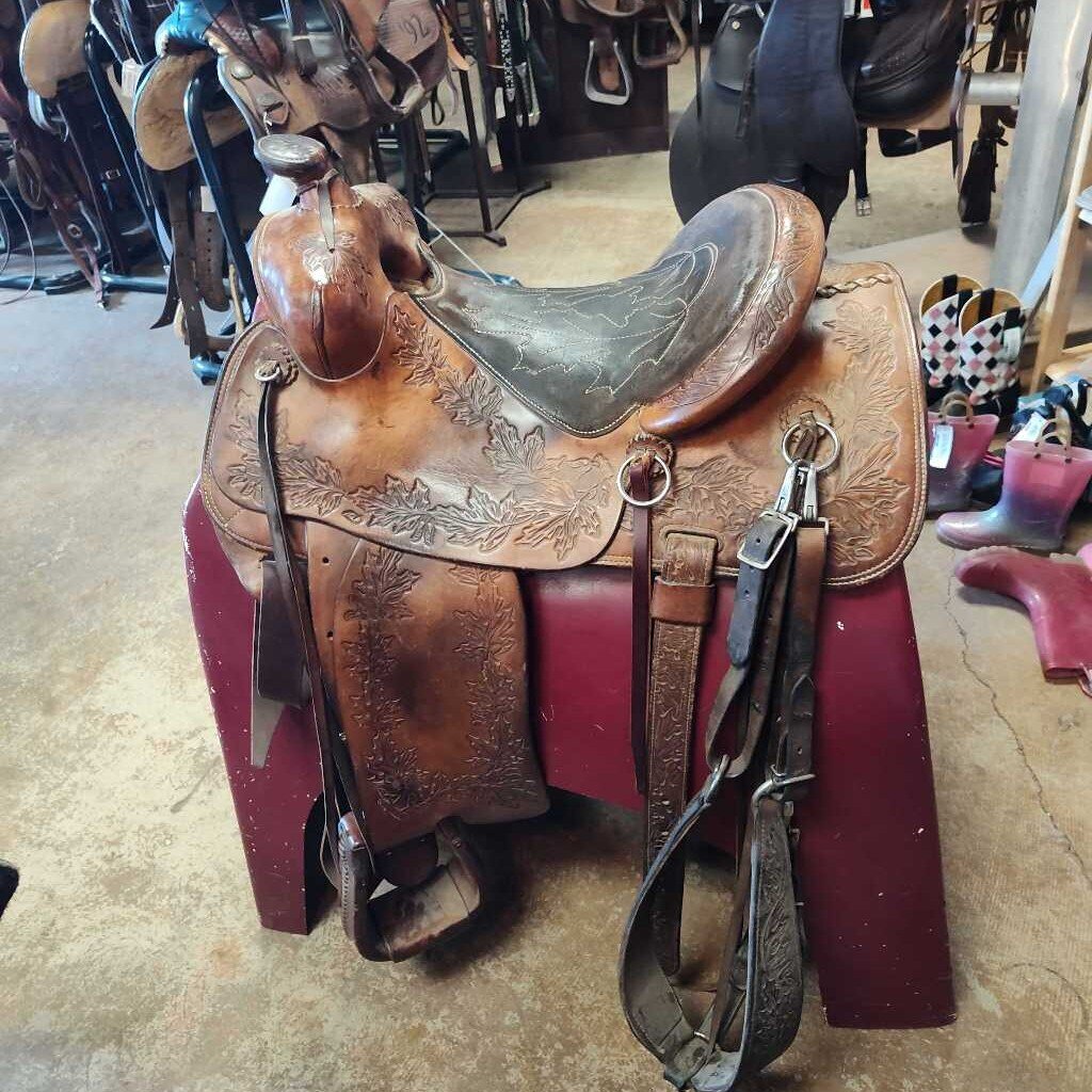 Trail saddle