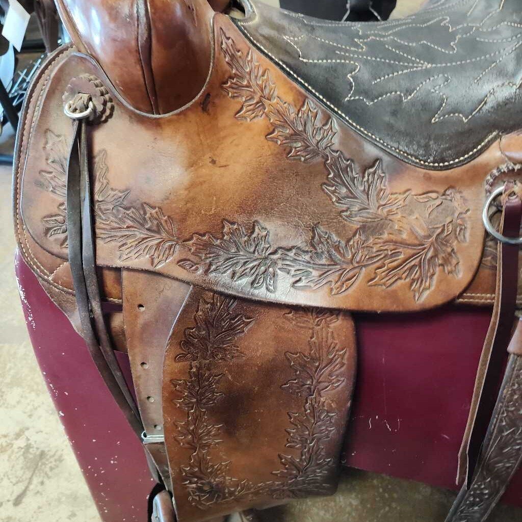 Trail saddle
