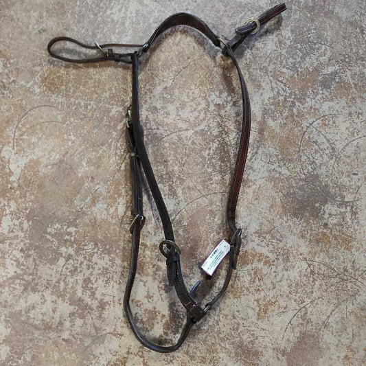 Leather trail breast collar