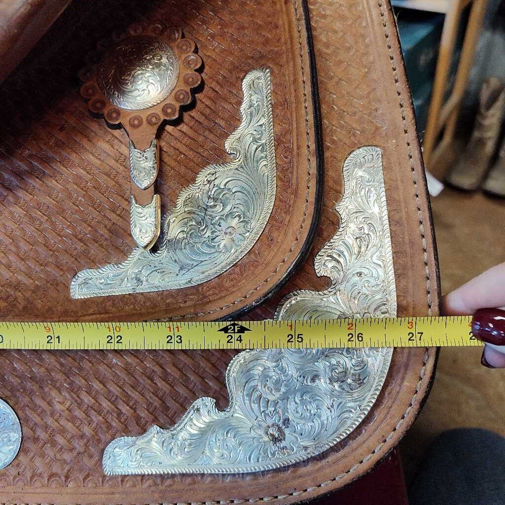 Great starter show saddle