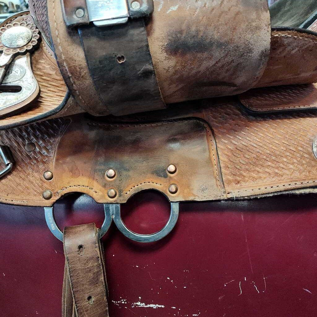 Great starter show saddle