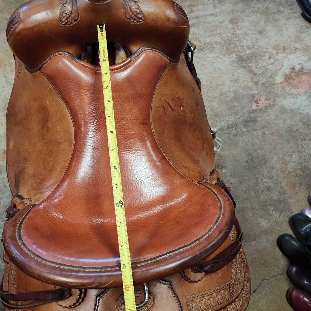 working ranch/ reining saddle