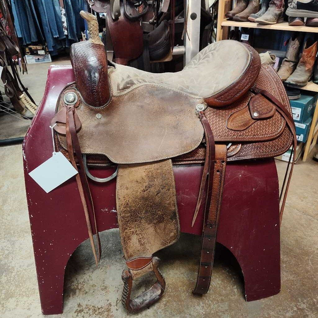 Barrel saddle