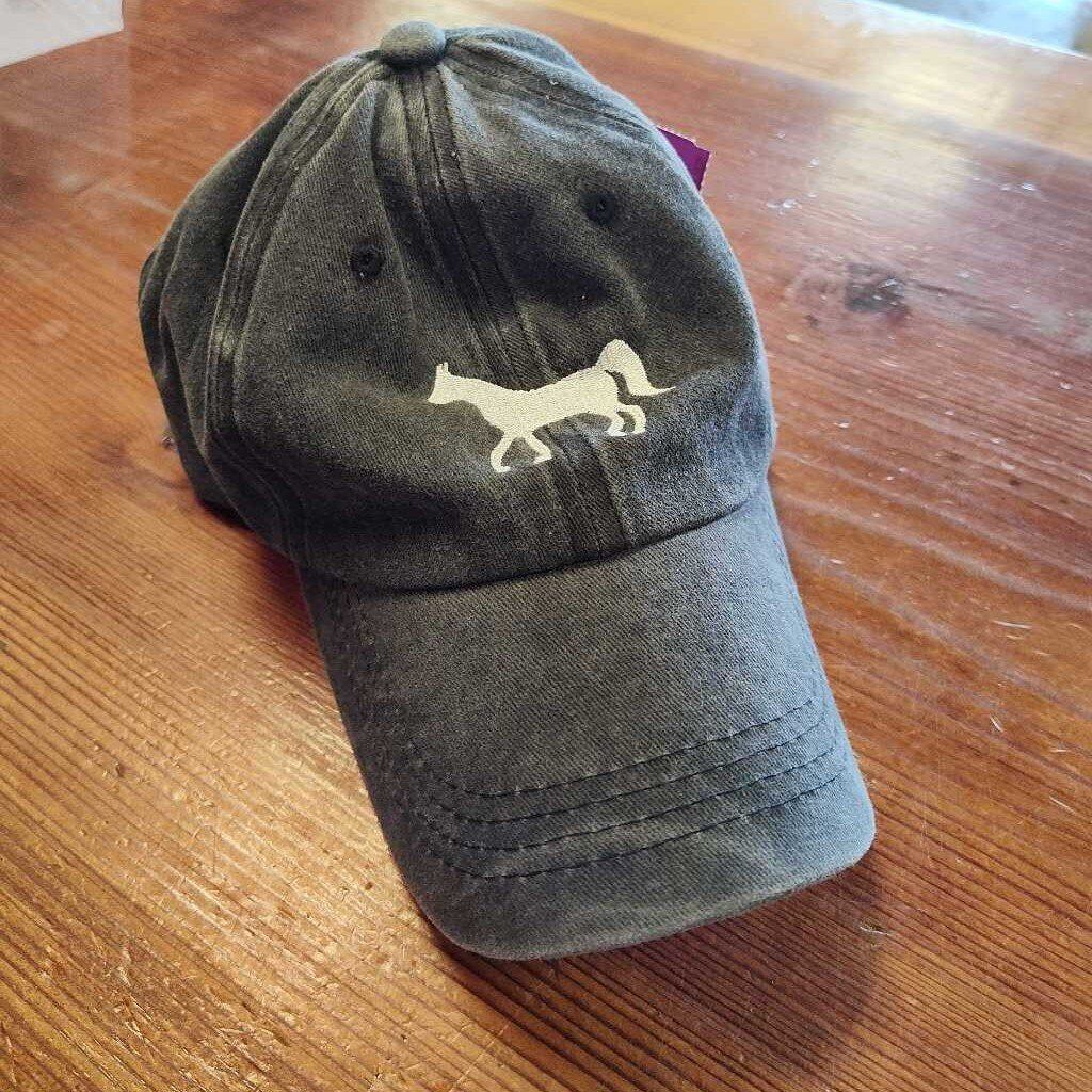 baseball hat- used
