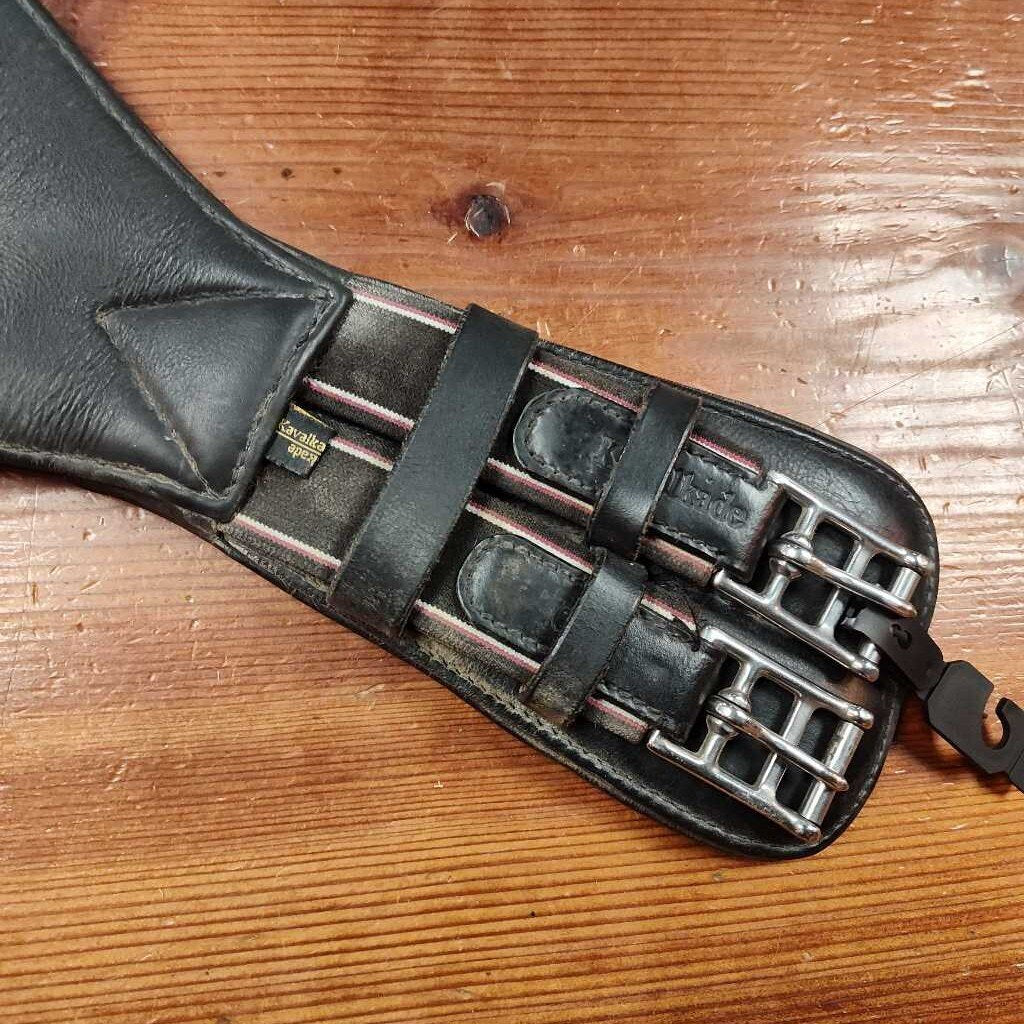 dressage/ monoflap girth