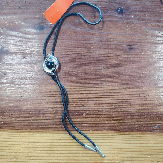 bolo tie