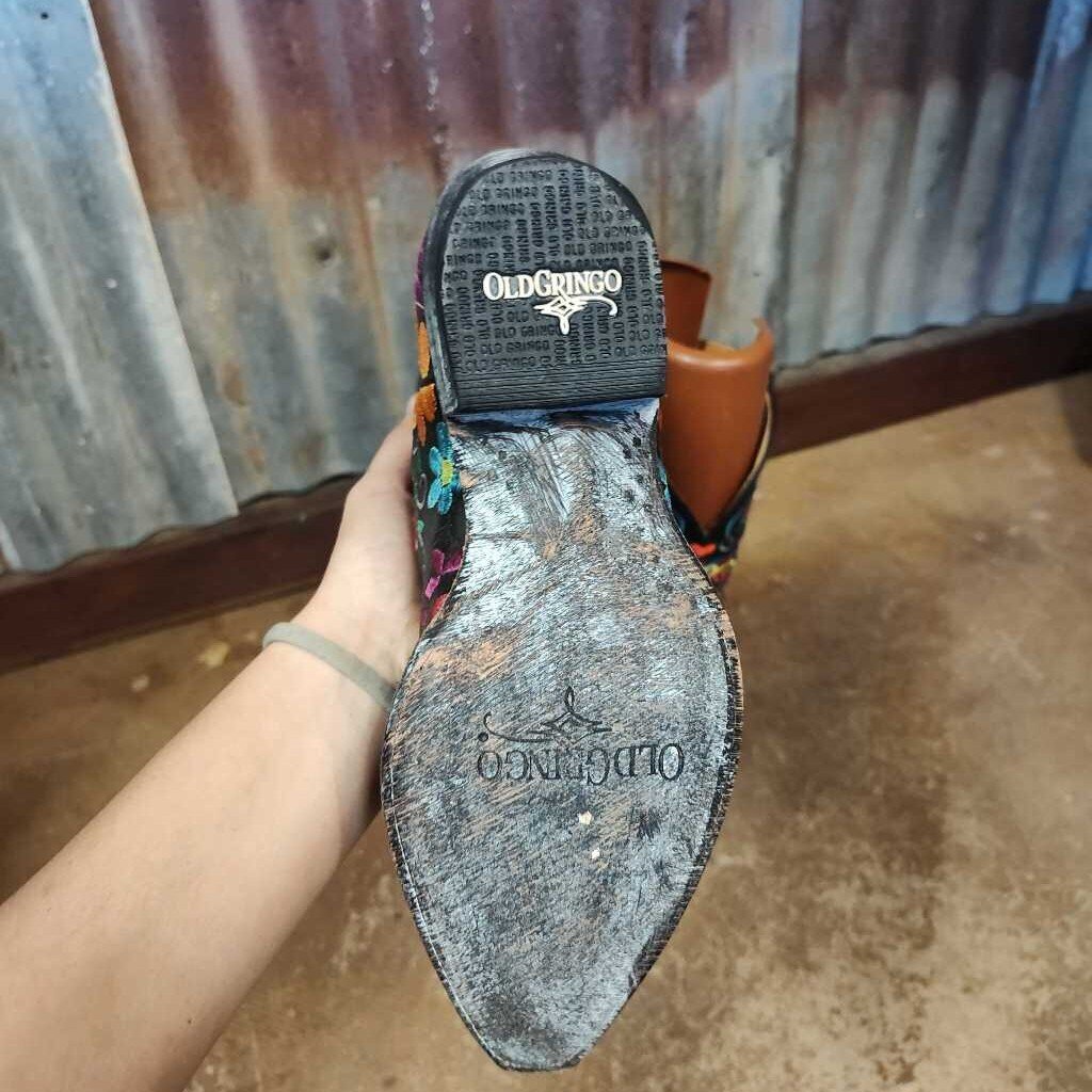 Beautiful ladies boots