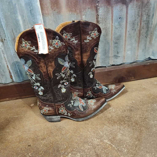 Beautiful ladies boots