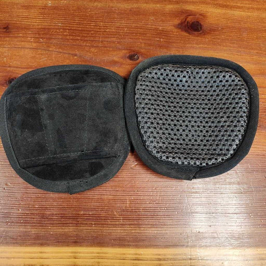 Girth guards for english saddle