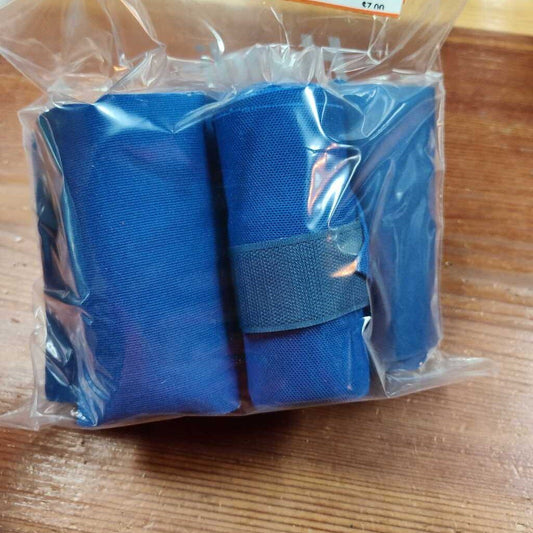 Set of (5) standing wraps