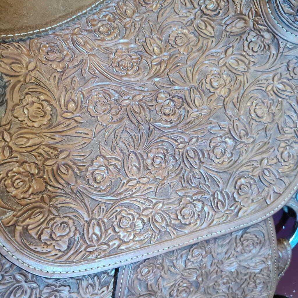 Broken Horn show saddle -set!