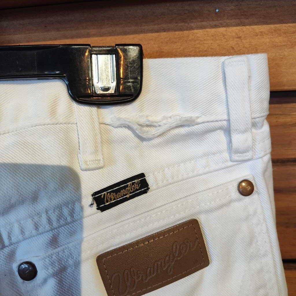 white jeans