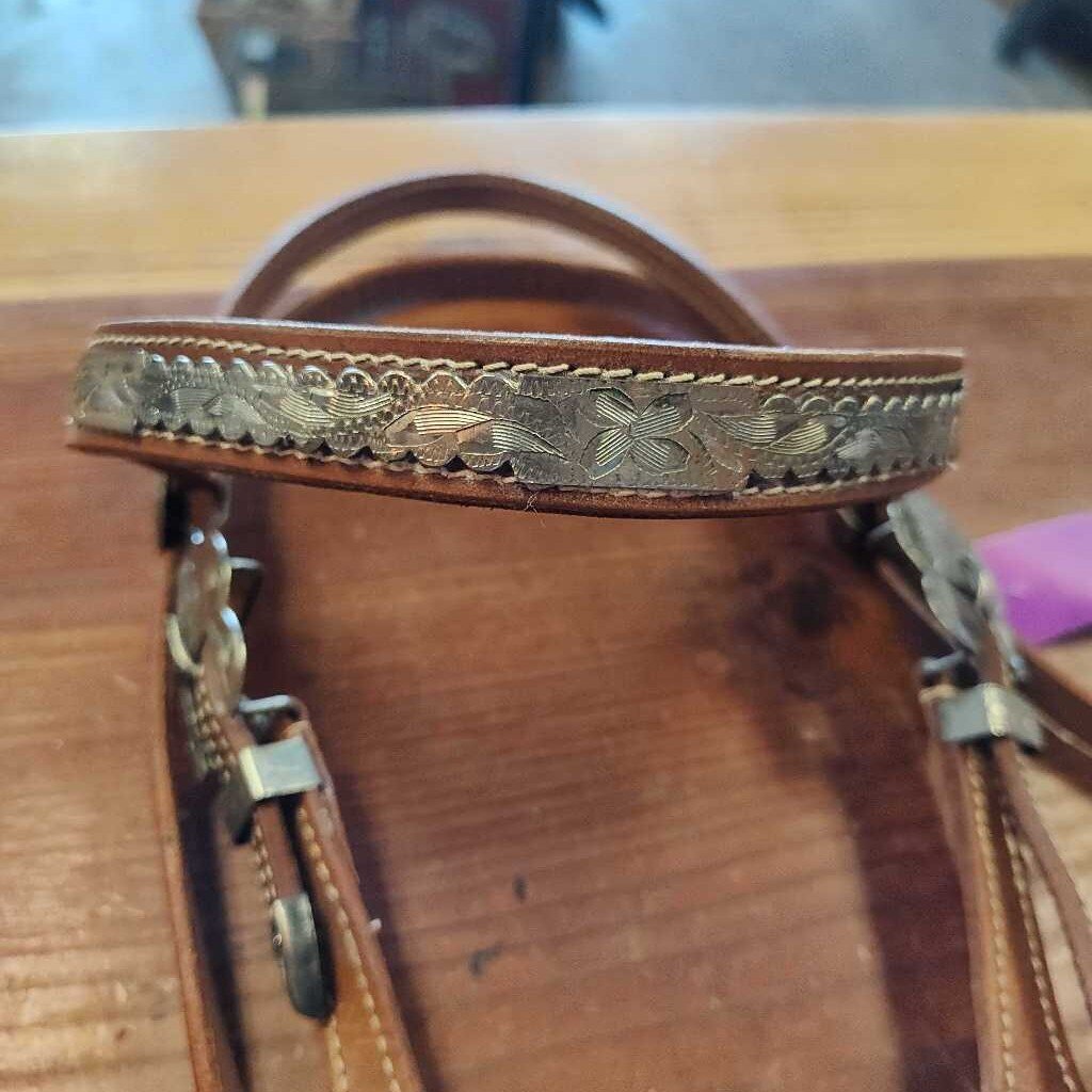 Silver details!