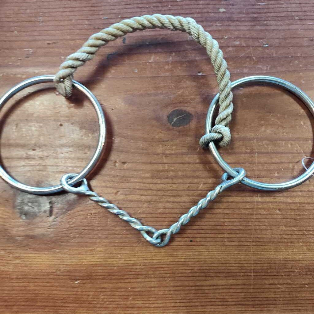 Thin loose ring snaffle with rope nose