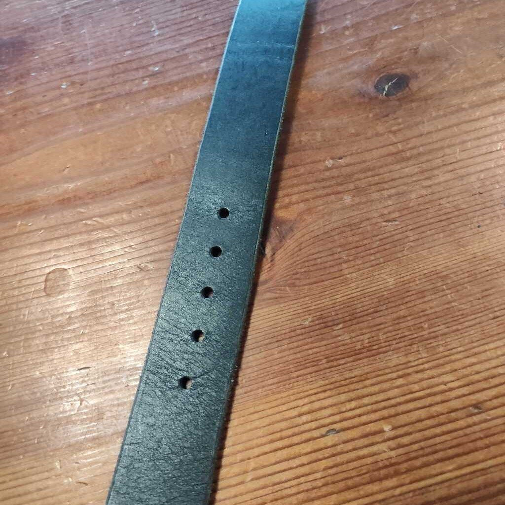 leather- black